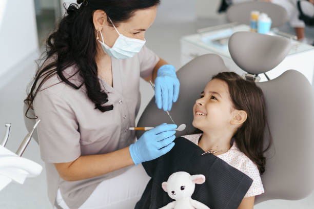 Best Broken or Chipped Tooth Repair in Pemberville, OH